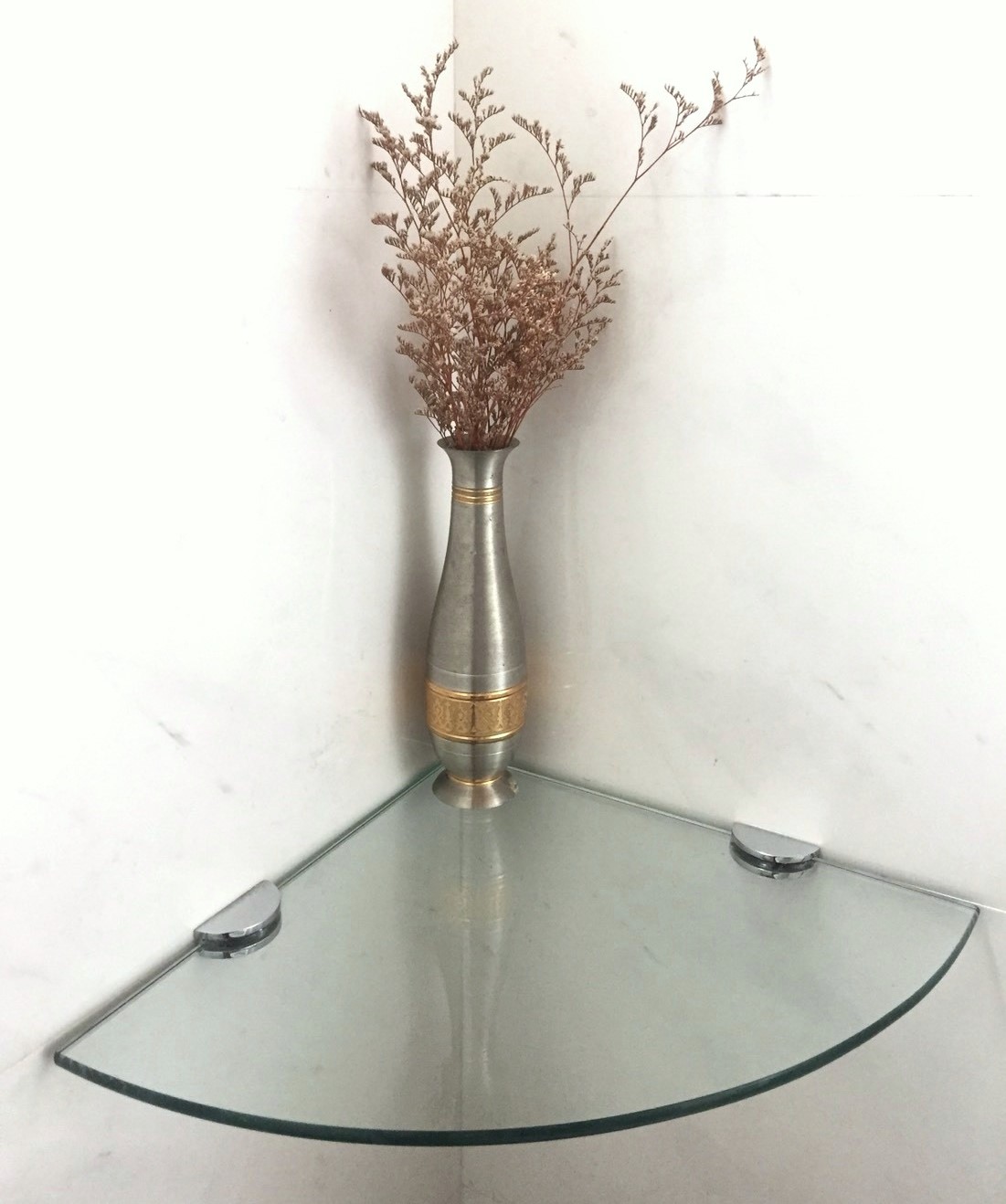 Shelf Grips
