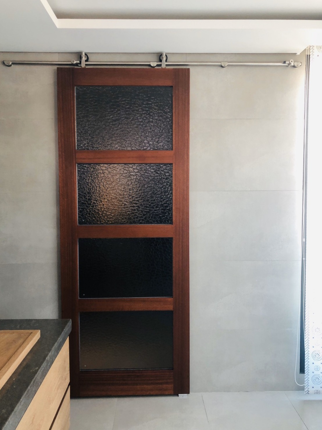 frameless sliding door,工業風
